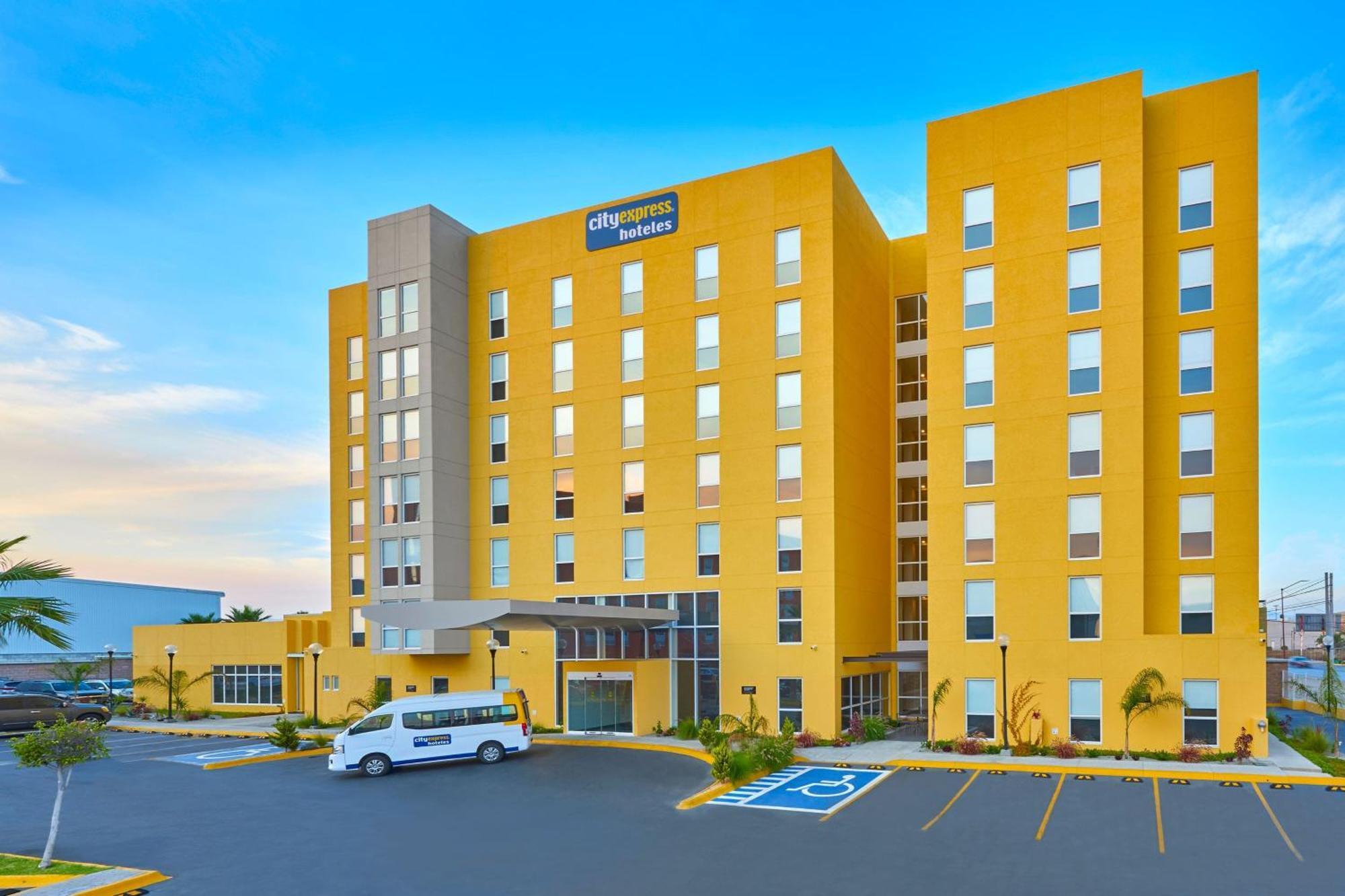 City Express By Marriott Tijuana Otay Exterior photo
